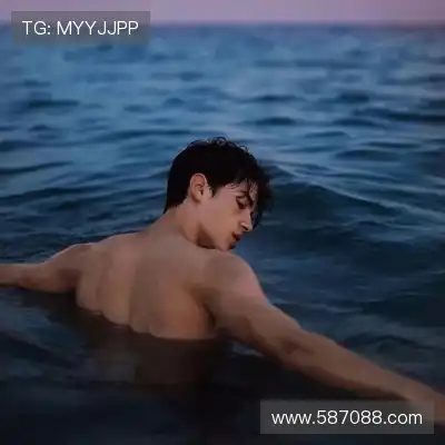 秋焰蓓